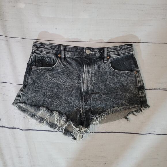 PacSun Size 28 High Rise Festival Cut off Black Acid Wash Jean Shorts Frayed - Picture 1 of 8